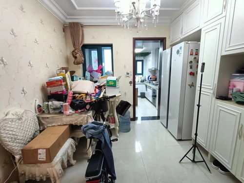 邯鄲恒大名都 精裝130平三室二手房，拎包入住送車位，老證可過戶