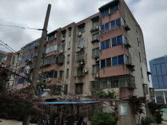 鎮(zhèn)江健康路1號(hào)小區(qū)實(shí)景相冊(cè) 室外環(huán)境與配套設(shè)施一覽